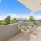 Bright & Elegant 2BR with 2 Parking in Mascot
