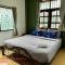 Niece Hostel Phuket - SHA Extra Plus - Ban Thalat Choeng Thale