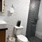 Fully Equipped New 1br Apt dt 2mins To Beach