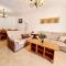 Villa with pool for 10 people in Lo Marab, Ciudad Quesada, Rojales,