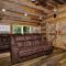 Treehouse River Lodge