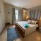 West Riviera - Centrally located apartment close to the beach with breakfast - Rivière Noire