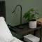 Quorum Apartment with Parking and Air Conditioning close to the City Center in Wrocław by Renters Prestige - 弗罗茨瓦夫