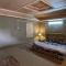 MudHouse Retreat, Sarajara