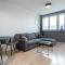 Spodek Inviting Apartment - 卡托维兹