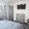 Comfy 2 Bedroom House on Quiet Street with Great Car Parking - 诺丁汉