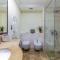 Spacious New 2 BDR, Pool and Beach Access - Dubaj