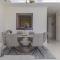 Spacious New 2 BDR, Pool and Beach Access - Dubaj