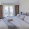 Spacious New 2 BDR, Pool and Beach Access - Dubaj
