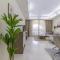 Spacious New 2 BDR, Pool and Beach Access - Dubaj