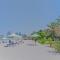 Spacious New 2 BDR, Pool and Beach Access - Dubaj
