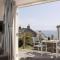 Stylish Boatshed with Sea Views Private Parking - Gorran Haven