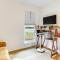 2 Mi to Dtwn Austin Getaway with Natural Pool - Austin