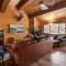 A Woodsy Mountain Retreat - 2 Masters, Slope Views, Fireplace, Deck, BBQ - 大熊湖