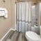 On Island Time at Kelleys Island Condo! - Келлис-Айленд
