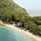 Cove 2315 - Luxurious Unit, Directly Opposite Beach
