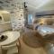 MrandMrs Fish Cabins