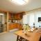 Comfy stay, 5 minutes away from Eungam Station, Olive Young and Daiso - Seúl