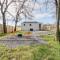 Cozy 3BR Home Fenced Backyard 10 Mins to Broadway - 纳什维尔