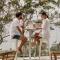 Azure Haven – A Waterfront Luxury Retreat for Families