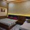 Banarasiya Stay walking distance to Banaras railway station