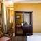 The Lafayette New Orleans by Kasa Living