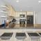 Beachfront - Sapphire Vista 3BR condo - A247