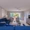 Beachfront - Garden Delight 3BR condo - E125 - شاطئ بالم إيغل