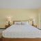 Beachfront -Bella Vista Penthouse 2BR condo - E523 - شاطئ بالم إيغل