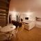 2 bed overlooking the marina, Tower Bridge! - 伦敦