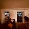 2 bed overlooking the marina, Tower Bridge! - 伦敦
