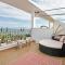 Beachfront Rooftop Haven studio in Playa de Aro - بلاتخا دي آرو