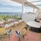 Beachfront Rooftop Haven studio in Playa de Aro - بلاتخا دي آرو
