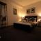 Quaint 3BR l Market St Watford l Sleeps 8