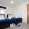 2 Bedroom House By AR Properties Short Lets & Serviced Accommodation Colchester with Garden