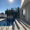 Villa 2 Golden View