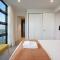 Catalina Bay Seascape with Bay Views & Carpark - 奥克兰