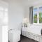 Soothe Serenity Mt Eden Villa with Parking - Auckland