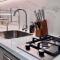 Studio next Dubai Mall with pool - 迪拜