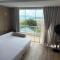 CASA COM PISCINA e VISTA PARA O MAR - Porto Belo-SC Bombinhas-SC
