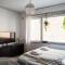 Central and Hip w King Bed, 50m tram and bus, Netflix - 赫尔辛基
