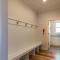 Creekfront Home with Pool, Dock and Stunning Views - Полис-Айленд