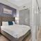 DT 1BR with Rogers Centre and CN Tower View and Parking - Toronto