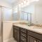 Airy 6 Bdrm Abode with Home Theater in Encore - أورلاندو