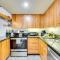 Pet-Friendly Loon Mountain Condo with Deck and Grill!