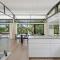 Elegant Abode Only Moments To Macmasters Beach