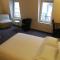 Ruthenium Hotel