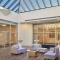 Delta Hotels by Marriott Chicago Willowbrook