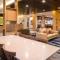 Fairfield Inn & Suites by Marriott Fort Worth Southwest at Cityview