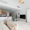 Cozy Studio in Marina View Tower with Balcony